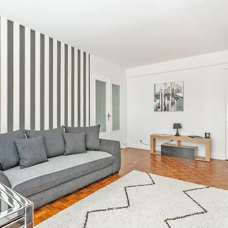 Lovely Flat Avenue Foche Apartment *